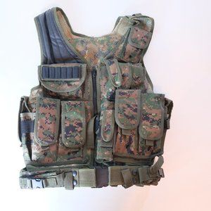 Camo Vest with Belt and Holster